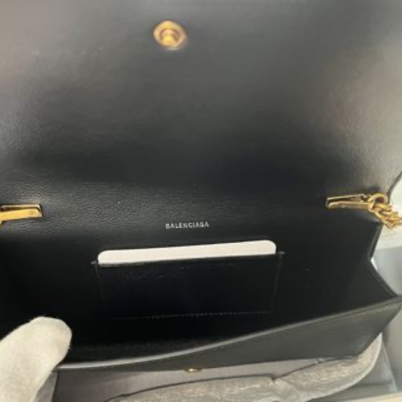 BALENCIAGA Bifold Wallet with Chain Strap - Picture 2 of 8